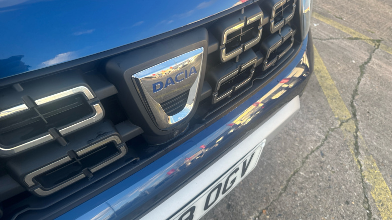 Dacia Duster 1.6 SCe Prestige 5dr Petrol Estate